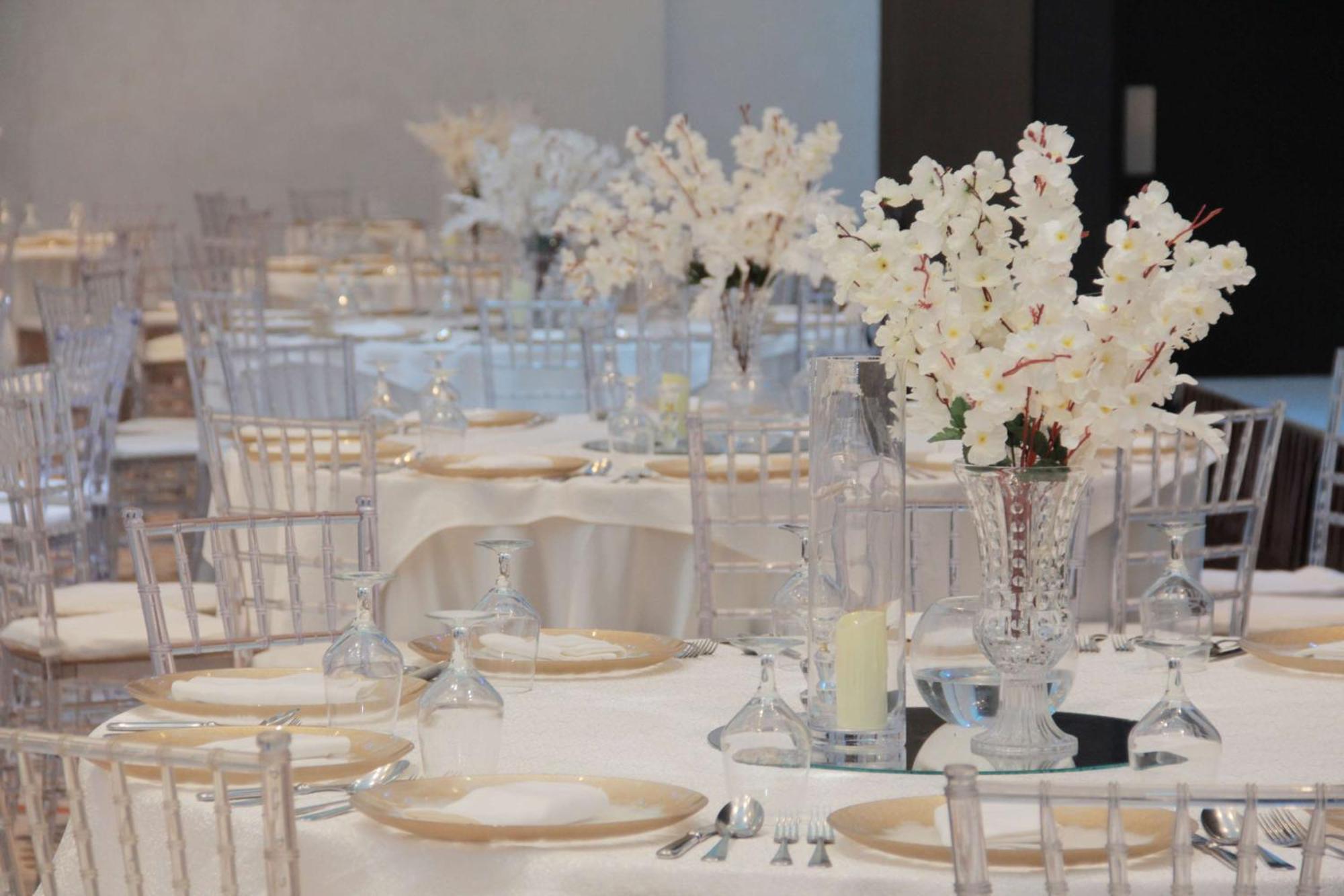 Radisson Blu Hotel & Resort, Sohar Exterior photo The interior of the ballroom at the 2015 awards ceremony